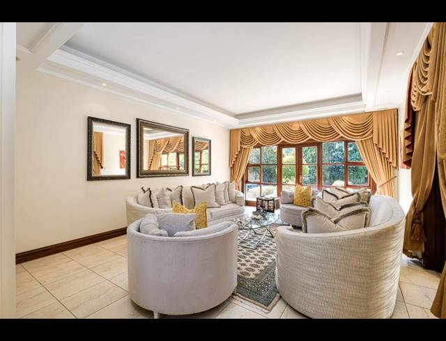 4 BEDROOM PROPERTY TO RENT IN BRYANSTON